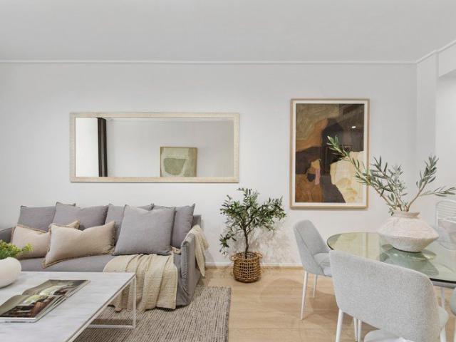 Views & space upon the cusp of Darling Harbour