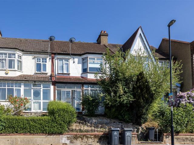 Buller Road, Thorton Heath CR7, 3 bed terraced house to rent, £1,900 pcm | PrimeLocation