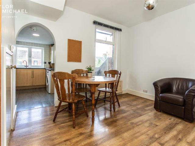 Buller Road, Brighton BN2, 3 bed shared accommodation to rent, £2,350 pcm | PrimeLocation