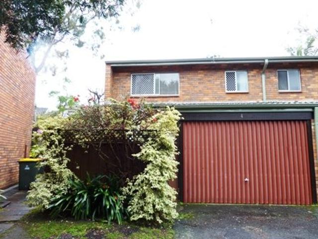 BULLI TOWNHOUSE
