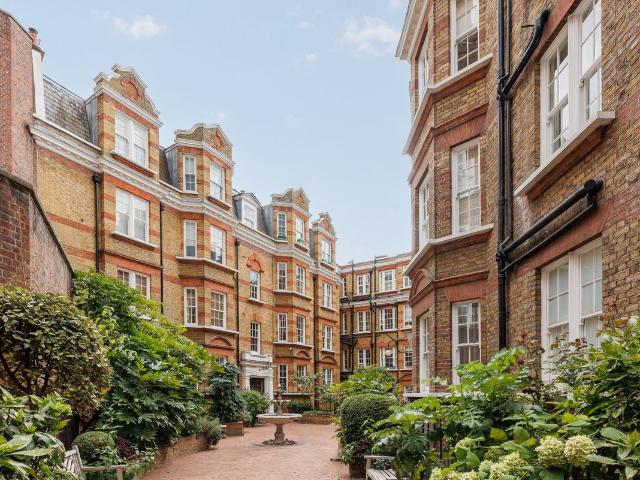 Bullingham Mansions, Kensington Church Street, London W8, 2 bed flat to rent, £3,950 pcm | PrimeLocation