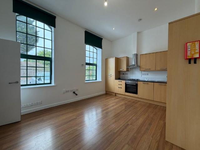 Bullivant Street, Nottingham NG3, Property to rent, £1,100 pcm | PrimeLocation
