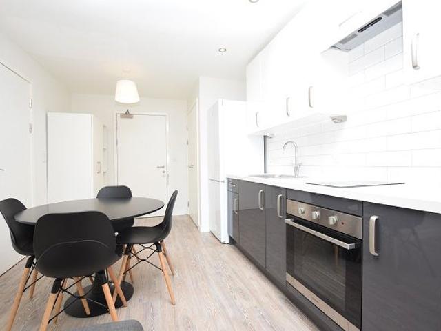 Burton, Sheffield S3, Studio to rent, £700 pcm | PrimeLocation