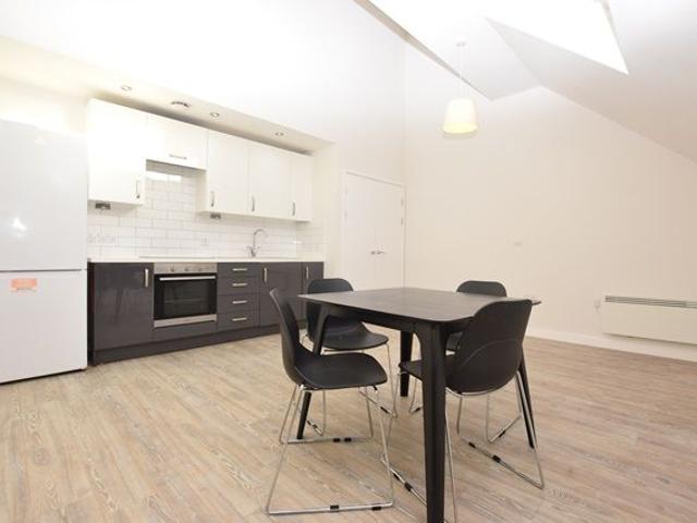 Burton, Sheffield S3, 1 bed flat to rent, £900 pcm | PrimeLocation