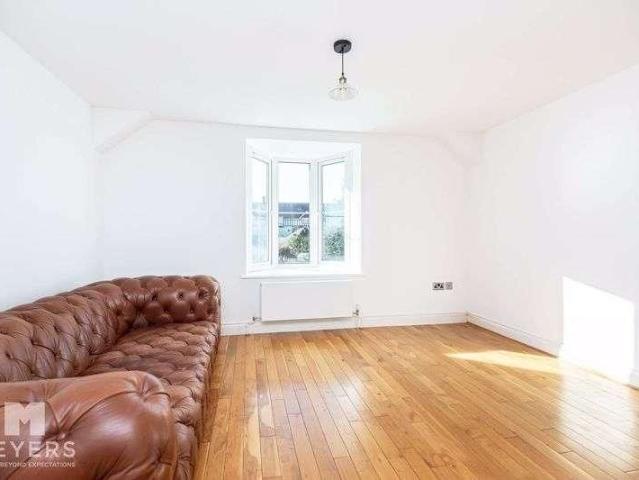 Burtley Road, Southbourne, BH6