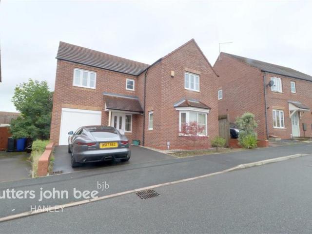 Burtree Drive 4 bed detached house to rent £1,350 pcm £312 pw