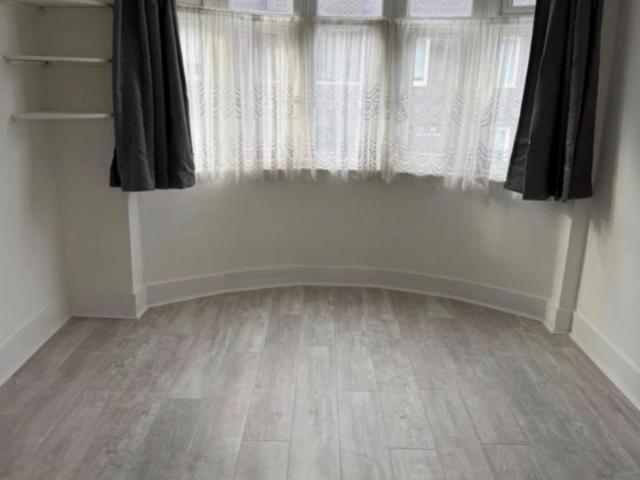 Burwell Rd, London, E10 2 bed house share to rent £800 pcm £185 pw