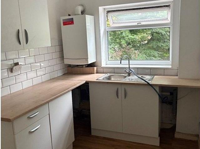 Bury Old Road, Salford M7, 1 bed flat to rent, £880 pcm | PrimeLocation