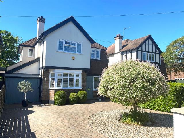 Bury Avenue, Ruislip HA4, 4 bed detached house to rent, £3,650 pcm | PrimeLocation
