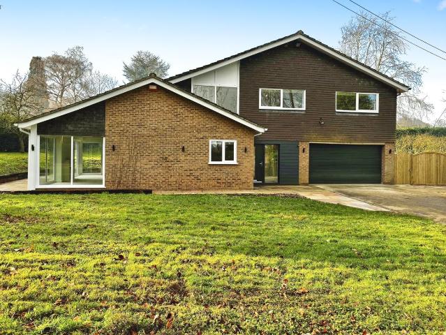 Bury St. Edmunds IP29, 4 bed property to rent, £3,000 pcm | PrimeLocation