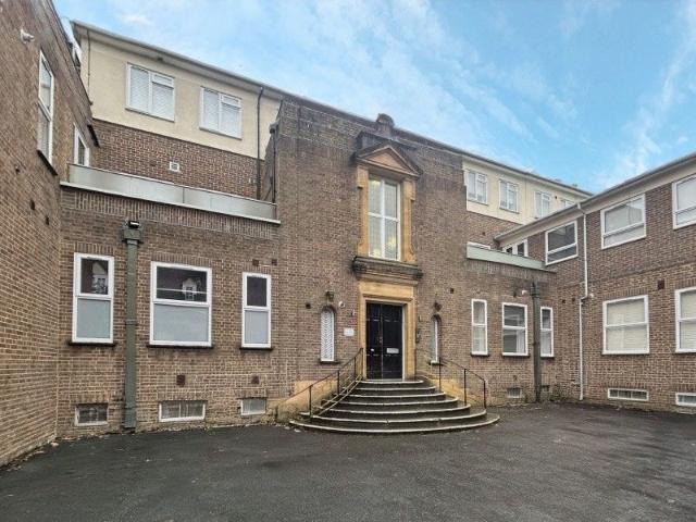 Buryfield House, Guildford GU2, 1 bed flat to rent, £1,575 pcm | PrimeLocation