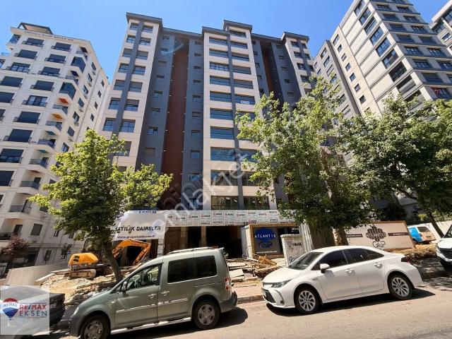 Burak Tok'tan Bostancı Mehmet Şevki Paşa'da Sıfır 3+1 Kiralık