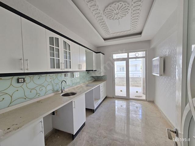 BURAK ORTAOKULUNA YAKIN OTURUMU GENİŞ GÜZEL 3+1 DAİRE