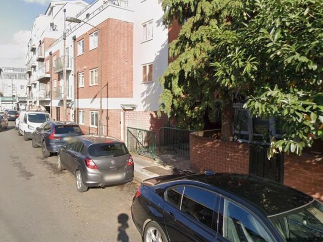 Burchell Road, London SE15 3 bed house to rent £2,800 pcm £646 pw