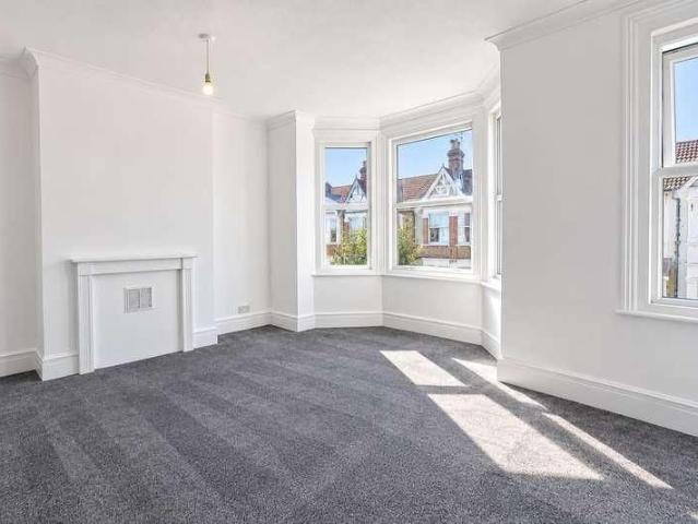 Burdett Avenue, Westcliff on sea, SS0