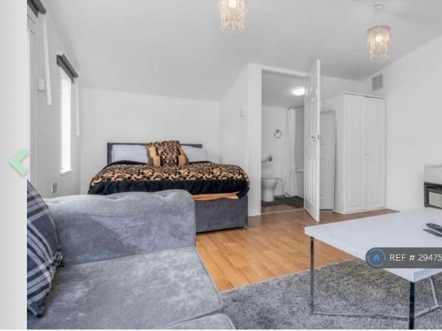 Burdiehouse Rd, Edinburgh, EH17 Studio to rent £2,995 pcm £691 pw