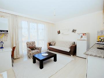 Burdur Ak Emlak'tan Satılık Eşyalı 1+1 Daire, Ara Kat