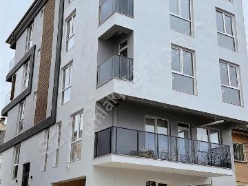 Burdur Emek Mah. 1+1 50m2 Arakat Asansörlü Balkonlu Sıfır Apart