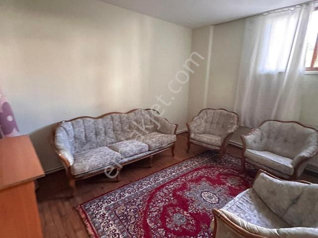Burdur Merkez Bahçelievler Eşyalı 2 + 1 Kiralık Daire