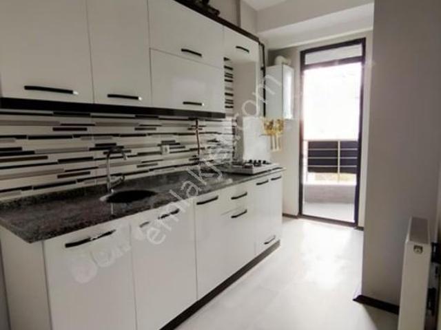 Burdur Merkez Emek Mahallesinde Kiralık 2+0 Arakat Daire