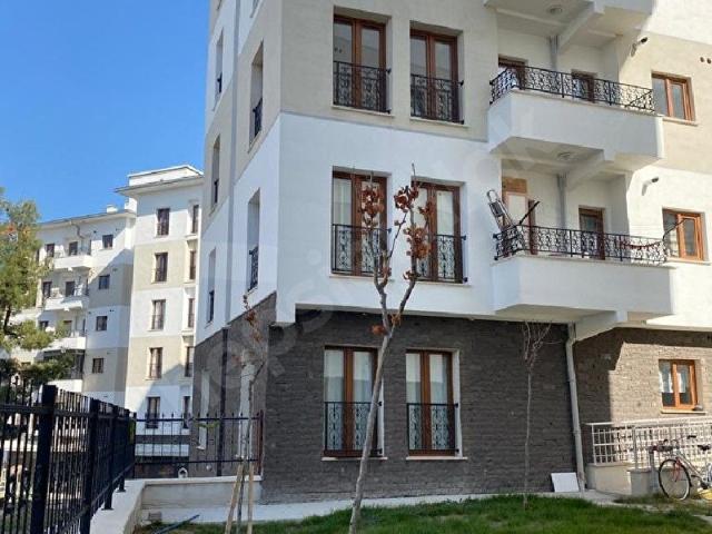 BURDUR MERKEZ YENİ TOKİ DE 2+1 90M2 2.KAT KİRALIK DAİRE