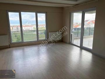 Burdur/merkez | Göl Manzaralı | Ebeveyn doğalgaz asansör | 3+1
