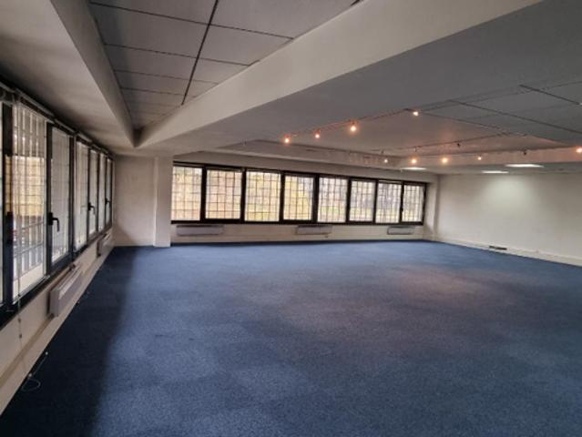 Bureaux ou salle sur Metz centre secteur BLIDA