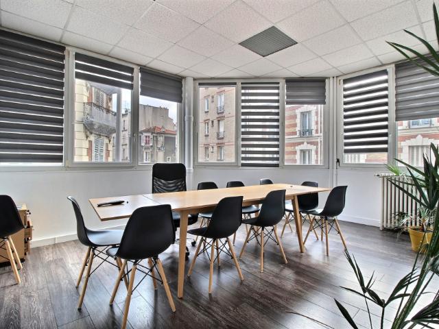 Bureaux à louer Montrouge 6 pièces 5 bureaux 128m2