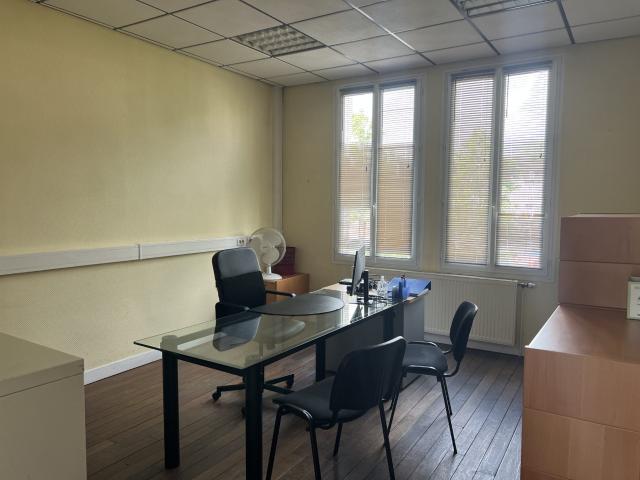 Bureau à louer, 100 m² Chauny 02300