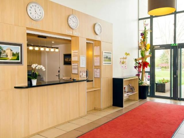 Bures sur Yvette, Modern and stylish studio
