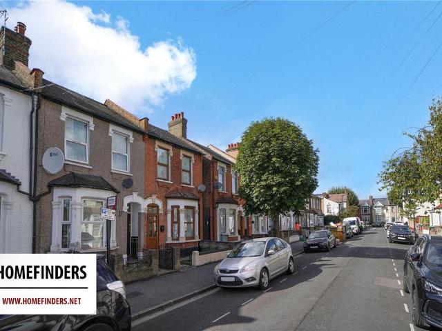 Burford Road, East Ham, E6 3 bed semi detached house to rent £2,050 pcm £473 pw