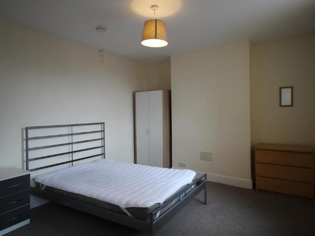 Burford Road, Nottingham NG7 4 bed house share to rent £500 pcm £115 pw