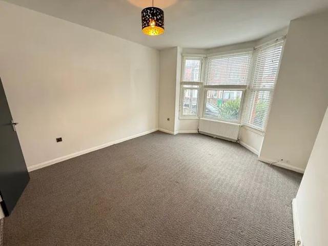 Burford Road, Nottingham, NG7