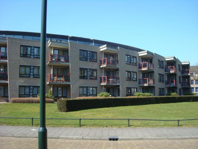Burg. de Kuijperlaan 6