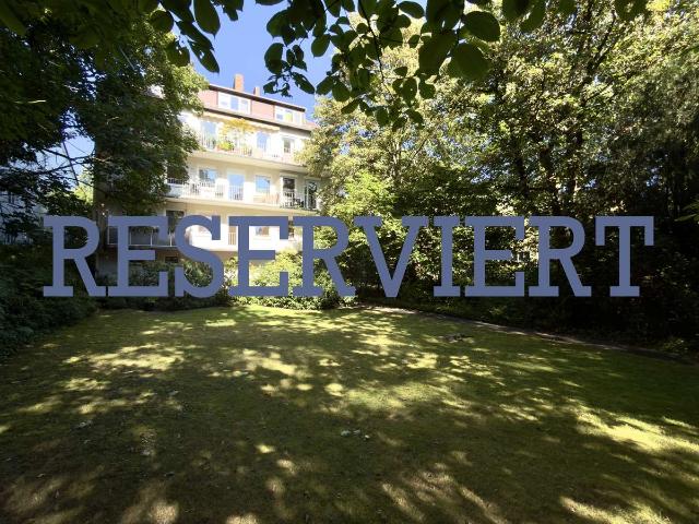 Bürgerparkviertel / Helle Zwei Zimmer Wohnung mit großem Balkon