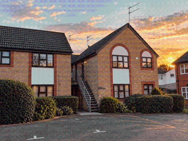 Burgess Field, Chelmsford, Essex CM2, 1 bed flat to rent, £995 pcm | PrimeLocation