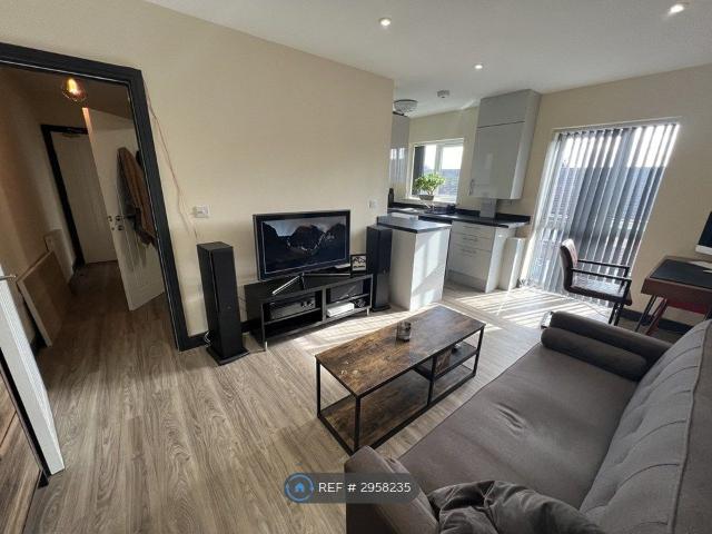 Burgess Road, Leicester LE2, 1 bed flat to rent, £775 pcm | PrimeLocation