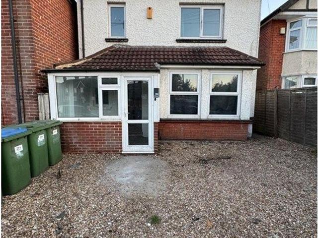 Burgess Road, Southampton SO16, 7 bed detached house to rent, £4,725 pcm | PrimeLocation