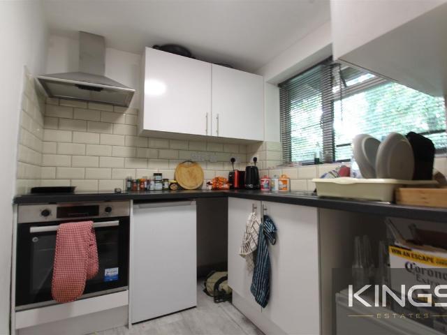 Burgess Road, Southampton SO16, 3 bed flat to rent, £1,680 pcm | PrimeLocation