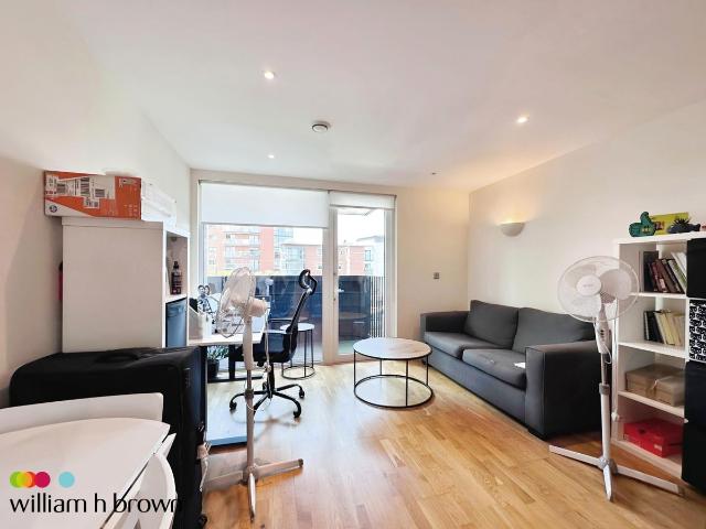 Burgess Springs, City Park West, Chelmsford CM1, 1 bed flat to rent, £1,300 pcm | PrimeLocation