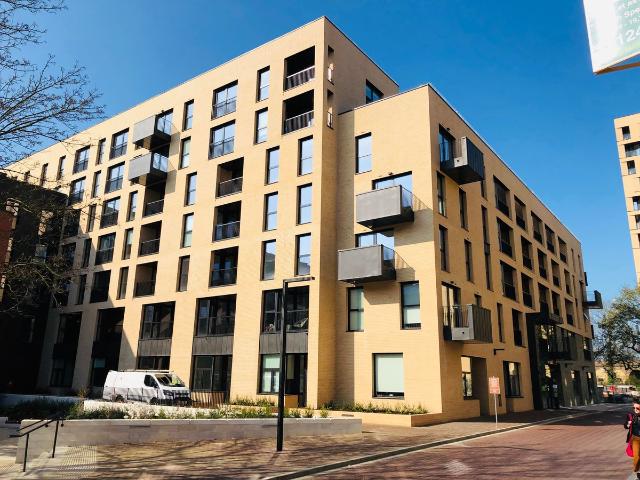 Burgess Springs, City Park West, Chelmsford CM1, 2 bed flat to rent, £1,600 pcm | PrimeLocation