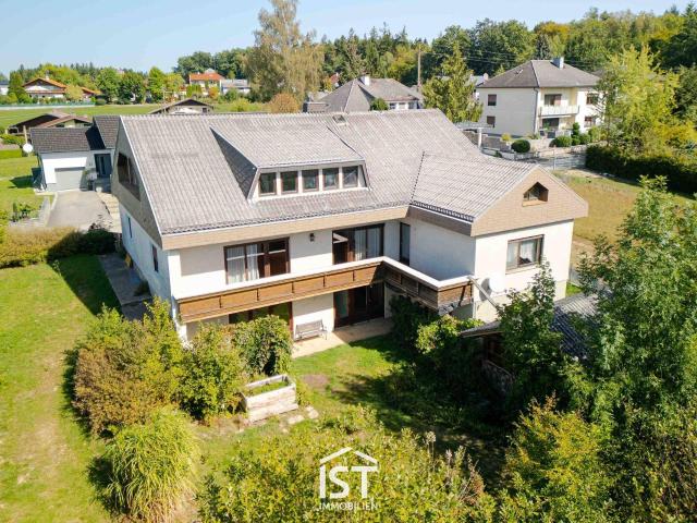 Burgkirchen Vollunterkellerter Bungalow mit ausbaufähigem Dachgeschoss