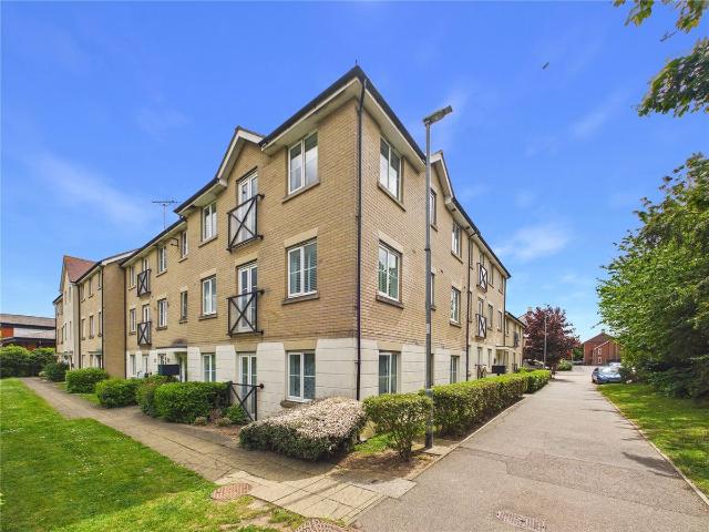 Burghley Way, Chelmsford CM2, 2 bed flat to rent, £1,300 pcm | PrimeLocation