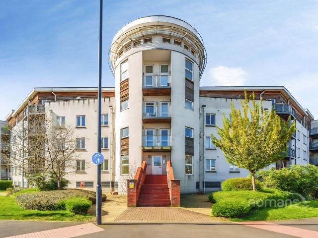 Burghley Court, Kingsquarter, Maidenhead SL6, 2 bed flat to rent, £1,500 pcm | PrimeLocation