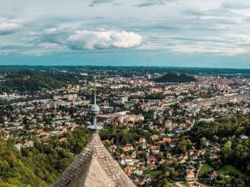 Burgruine – historisches Investment in Stadtnähe