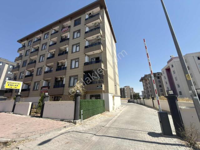 Burhan Kılınç'dan Eşyalı Kiralık Lüx 1+1 4.kar Arakat