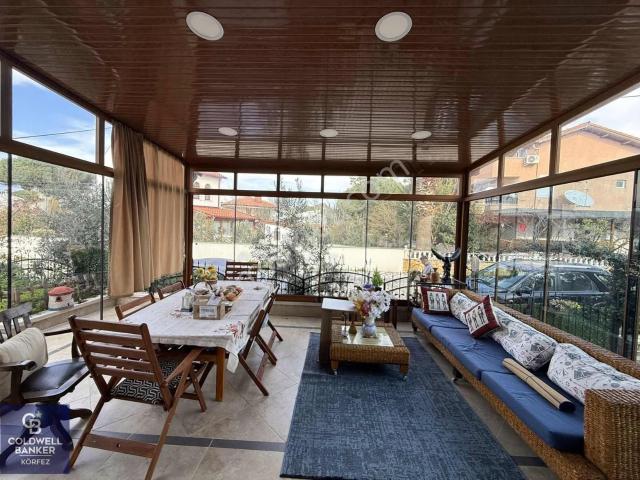 Burhaniye Ören Denize 50m Müstakil Villa 130 M2 Bahçe Kullanımlı