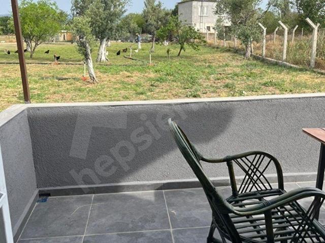 Burhaniye Örende 3 Dönüm İçinde Aylık Veya Sezonluk Veya Devamlı Kiralık Eşyalı 2+1 Denize 800 Mt