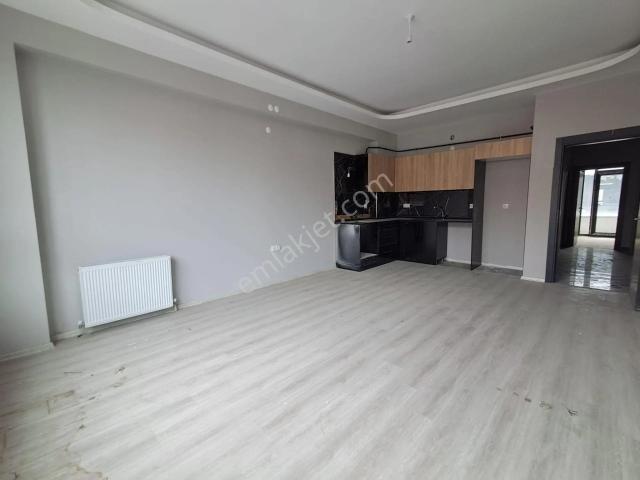 Burhaniye Mahallesi'nde Satılık 3+1 Modern Sıfır Daire