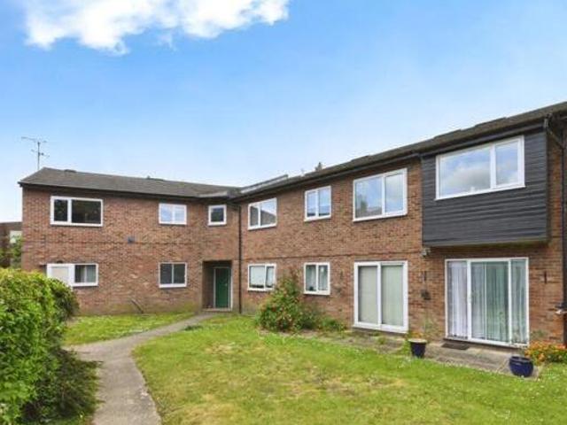 Burland Road, Brentwood, 3 Bedroom Flat